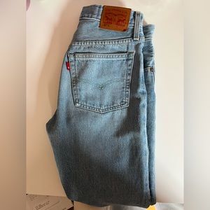Levi’s 501s skinny light wash 100% cotton jeans